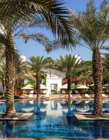 Gaya Tours Passover Program 2024 in the Park Hyatt Dubai