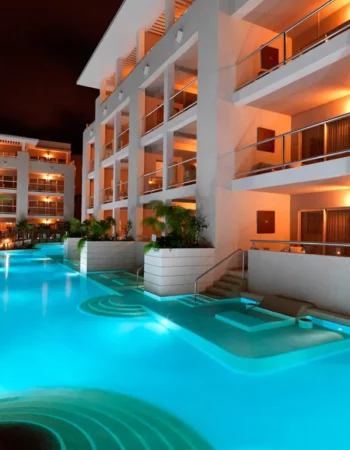 Upscale Getaways Passover Program 2023 in Playa Del Carmen, Mexico