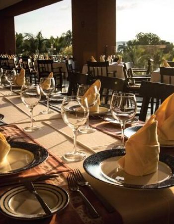 Pesach Luxury in Mexico 2024 Passover Program in Ixtapa, Mexico