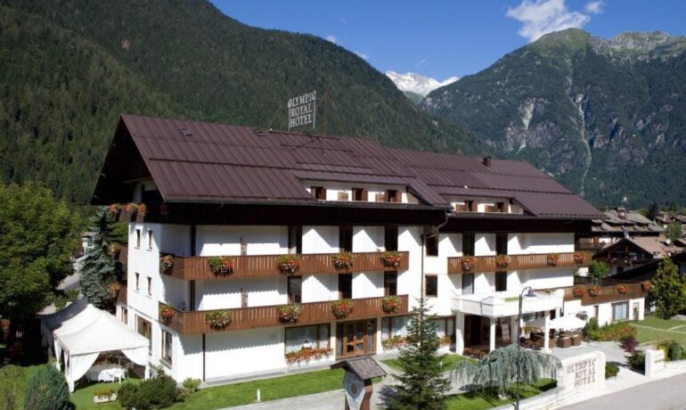 Tourman Pesach Program 2025 in the Dolomites in Pinzolo, Italy