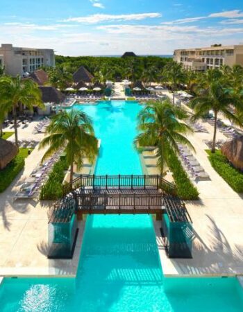 VIP Kosher Tours 2023 Passover Program in Playa Del Carmen, Mexico
