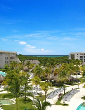 VIP Kosher Tours 2023 Passover Program in Playa Del Carmen, Mexico