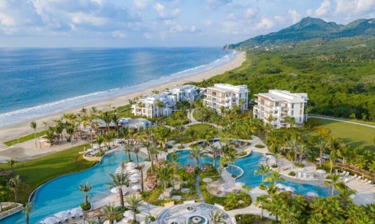 Five Star Kosher Tours 2025 Passover Program in Punta Mita, Mexico
