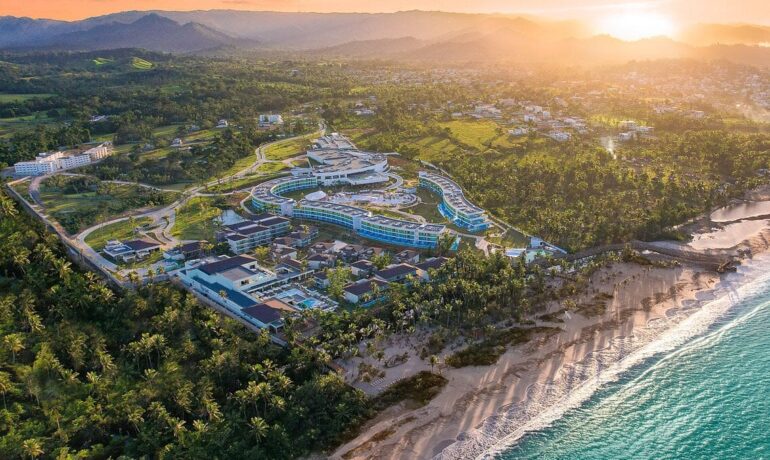 Elite Kosher Travel & Saber Travel Group Passover Program 2025 in Punta Cana